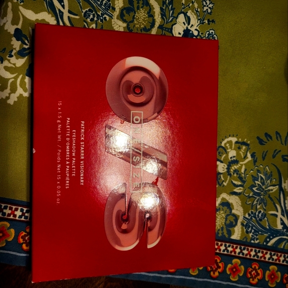 New - One/size Patrick starrr visionary eyeshadow palette - Picture 2 of 3